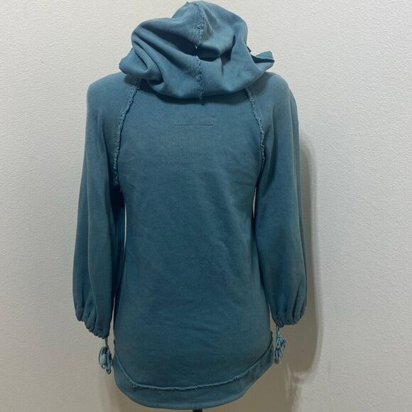 Free People Women's Green Hoodie Size Medium - Picture 6 of 9
